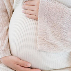 iQOO💳 15 U🎒ltra 🚥还塞进了超感游🔬戏肩键+超感陀螺🕑